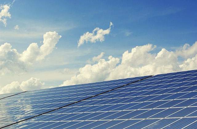 How Much Does Off-Grid Solar & Inverters Really Cost in 2026? Budget & Gear